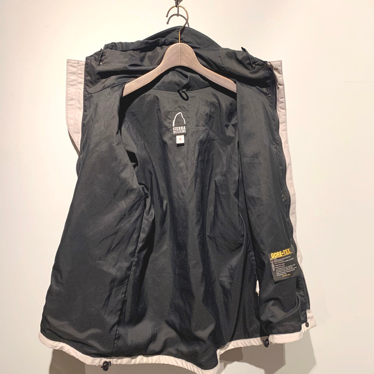 SIERRA DESIGNS/GORE-TEX Mountain Parka/MADE IN CANADA/ size 
