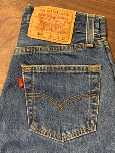 Levi's501/MADE IN USA/size 25×32/LADIES