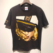 画像をギャラリービューアに読み込む, 90s/Madonna/The Girlie Show Tour T-Shirt/ size L
