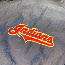 画像をギャラリービューアに読み込む, 90s STARTER/&quot;MLB Indians Nylon Pullover Jacket&quot;/ size XL
